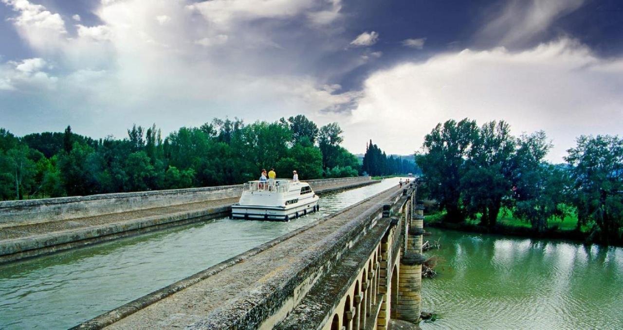 "Le Patio"-Meuble De Tourisme 3 Etoiles -Residence "Les Logis De Beziers"-Garage Optionnel-Coeur De Ville-Plages A 16Km ! ภายนอก รูปภาพ