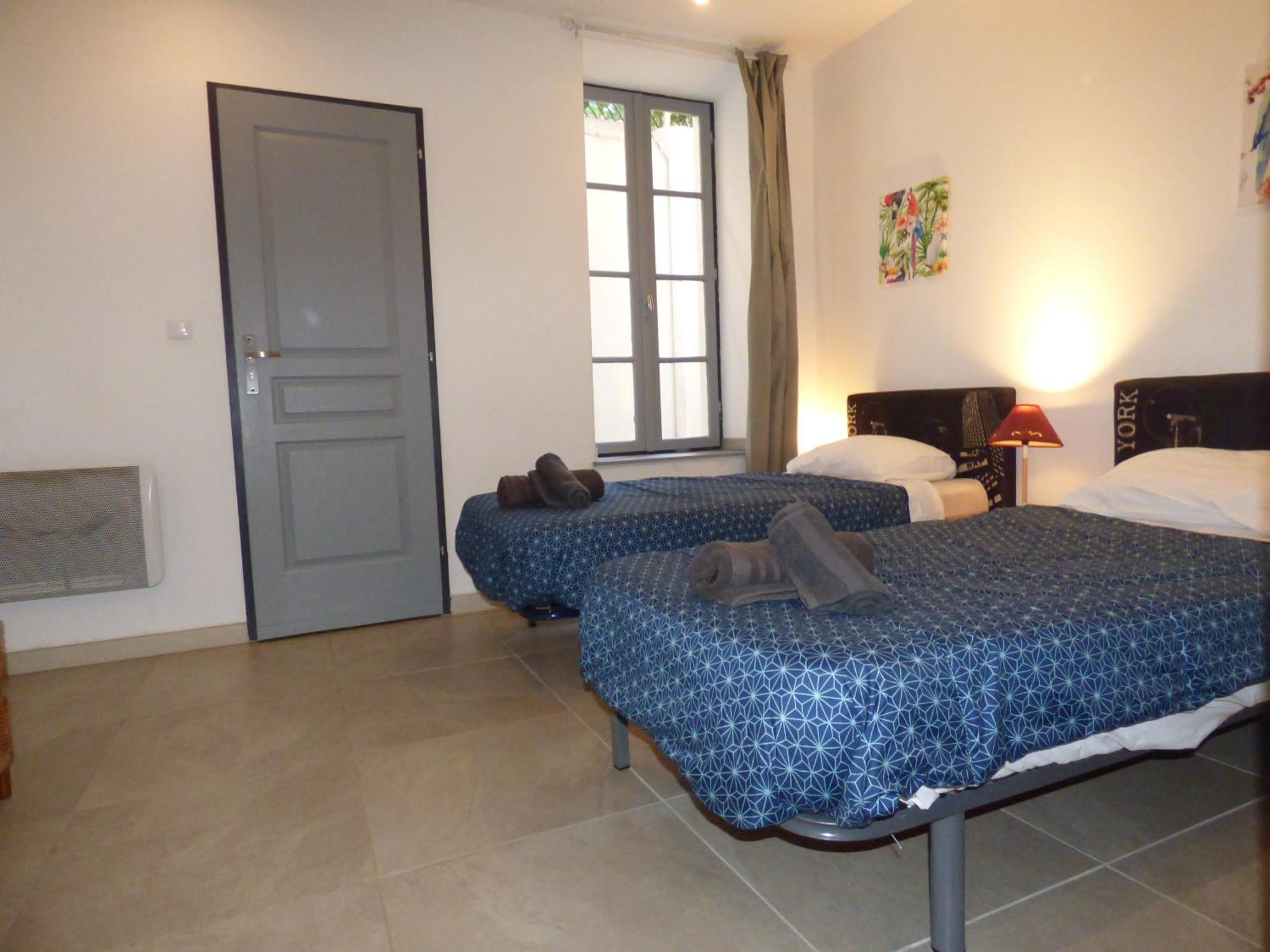 "Le Patio"-Meuble De Tourisme 3 Etoiles -Residence "Les Logis De Beziers"-Garage Optionnel-Coeur De Ville-Plages A 16Km ! ภายนอก รูปภาพ