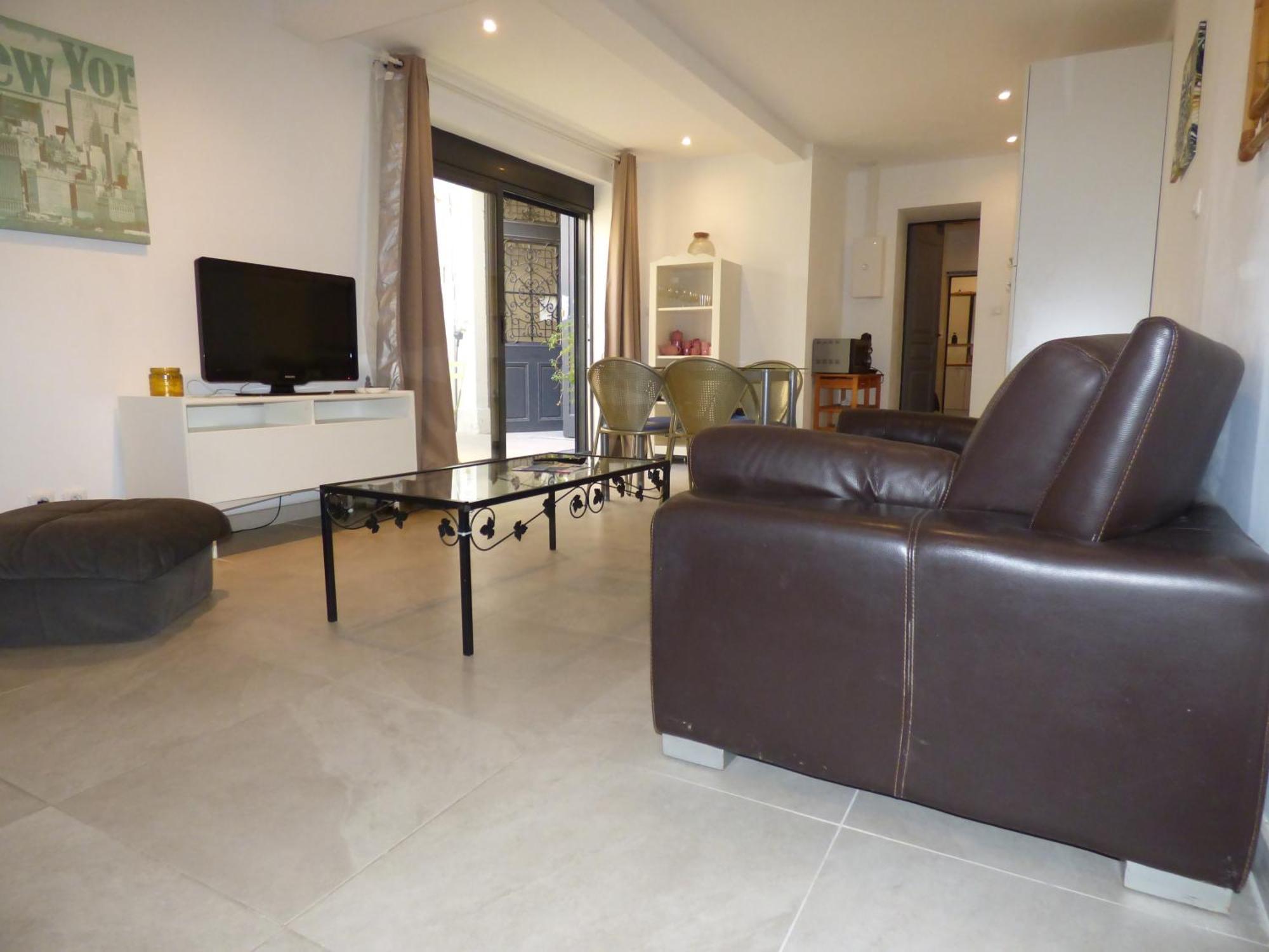 "Le Patio"-Meuble De Tourisme 3 Etoiles -Residence "Les Logis De Beziers"-Garage Optionnel-Coeur De Ville-Plages A 16Km ! ภายนอก รูปภาพ