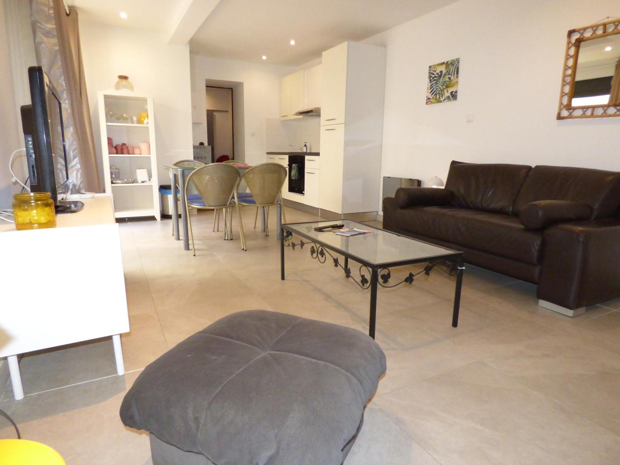 "Le Patio"-Meuble De Tourisme 3 Etoiles -Residence "Les Logis De Beziers"-Garage Optionnel-Coeur De Ville-Plages A 16Km ! ภายนอก รูปภาพ